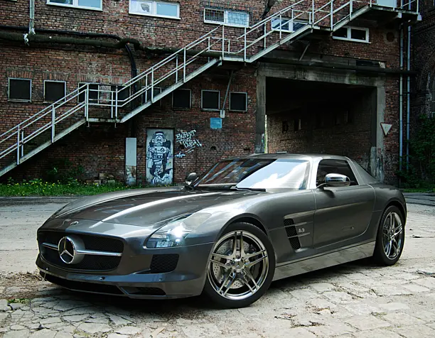Mercedes-Benz SLS AMG