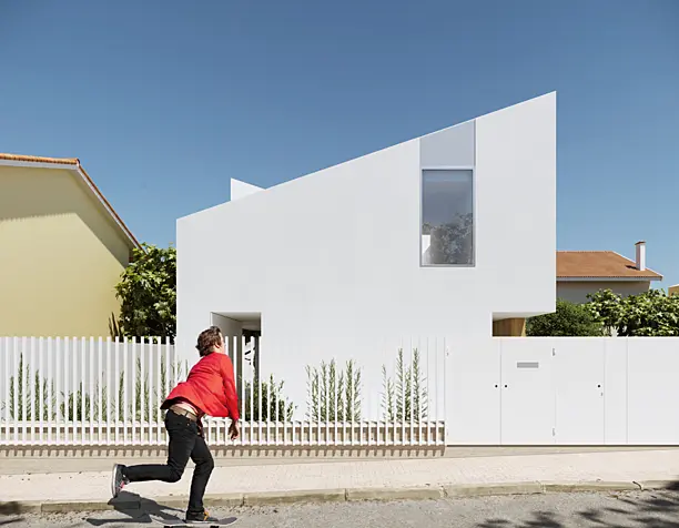 HOUSES•NESPEREIRA (сделано по референсу)
