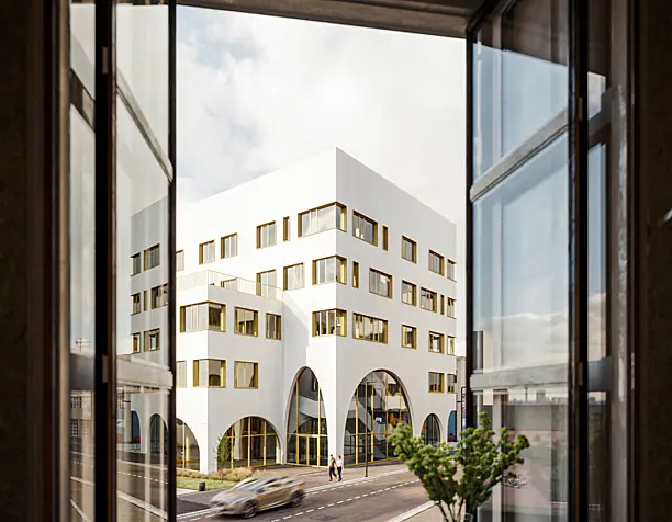 Salzburg Institute of Pharmacy // Berger+Parkkinen
