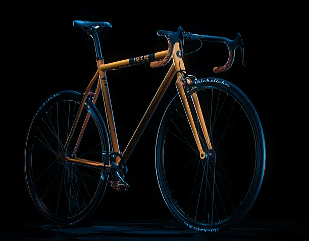 Custom bike based on FIXIE INC frame set