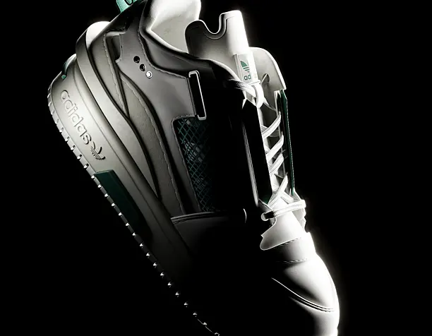 Shoe