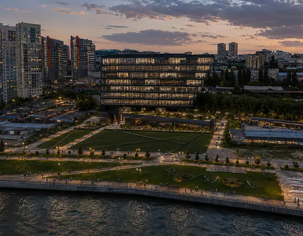 Business center on the embankment in Saratov