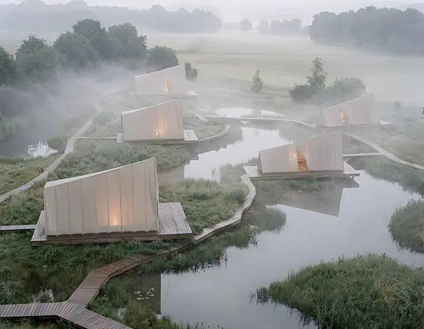 VEIL. Architecture in mist