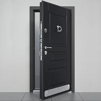 Дверь входная с молотком