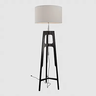 Okha / Studio