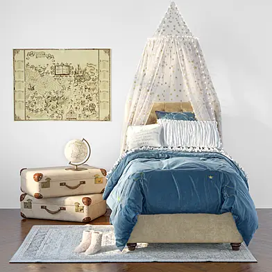 Chesterfield Upholstered Bed от Pottery Barn