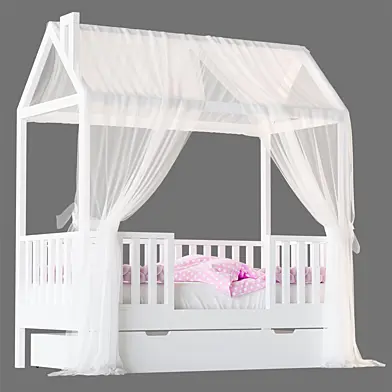 Childrens bed house Lynn entrance in the center