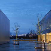 Rob Systems HQ / Govaert & Vanhoutte Architects.(сделано по референсу)