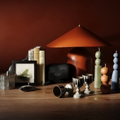 Set with black wale