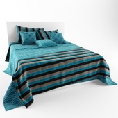 bedspread with pillows