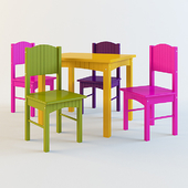 Детские стол и стулья