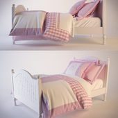 Catalina Bed & Trundle с розовым бельем