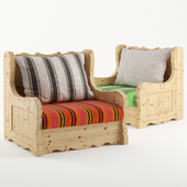 Кресло из сосны в марокканских коврах / Pine Armchair
