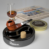 Set with a pipe Peterson (Dublin)