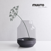 Muuto (Elevated vases)