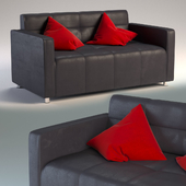 Классический диван с красными подушками