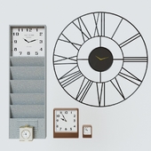 Pottery Barn Clock set