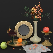 Decoration set with rowanberries
