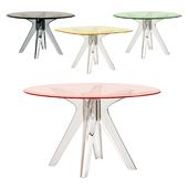 Sir Gio table by Kartell