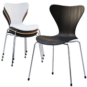 Fritz Hansen Series 7 chair