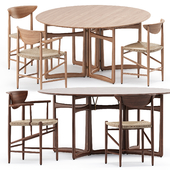 Drawn HM3 and HM4 and Drop Leaf HM6 Table by &TRADITION