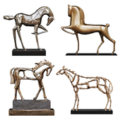 Horses sculptures set