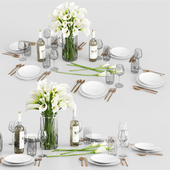 Table setting with calla lilies