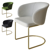 carmen chair by visionnaire