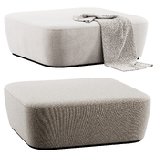 Square pouf Radar by Frezza