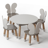 children's table with Kidasso chairs