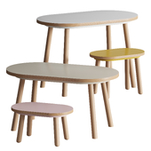 Moonk Montessori table and stool