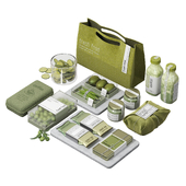 Decorative set for the kitchen in green