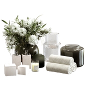 Decorative set for the bathroom with candles